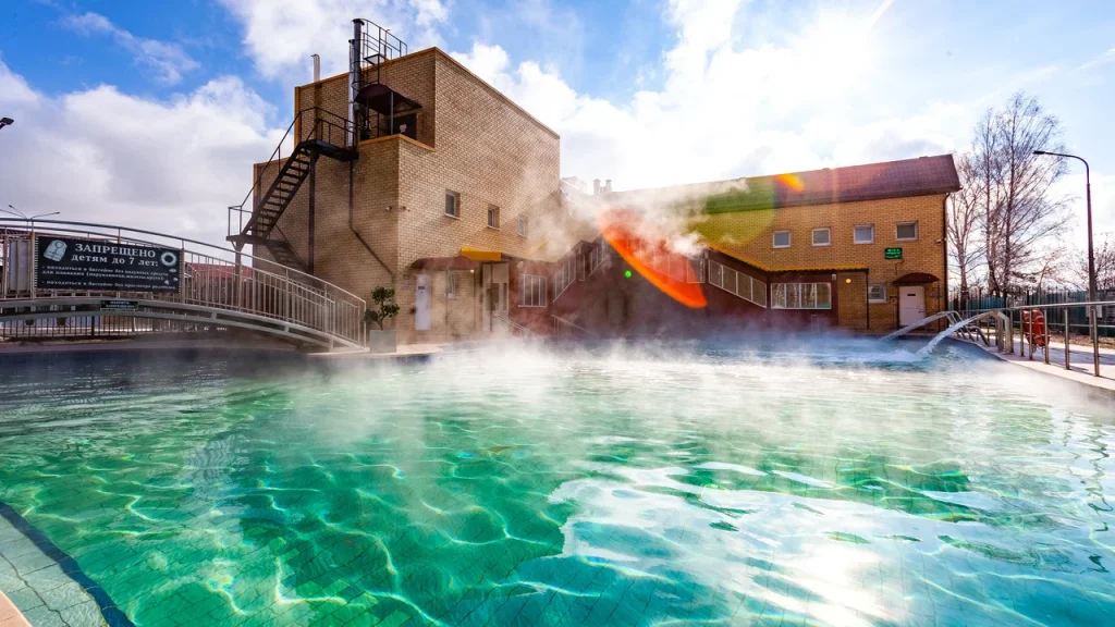 Горячий источник в санатории Волна